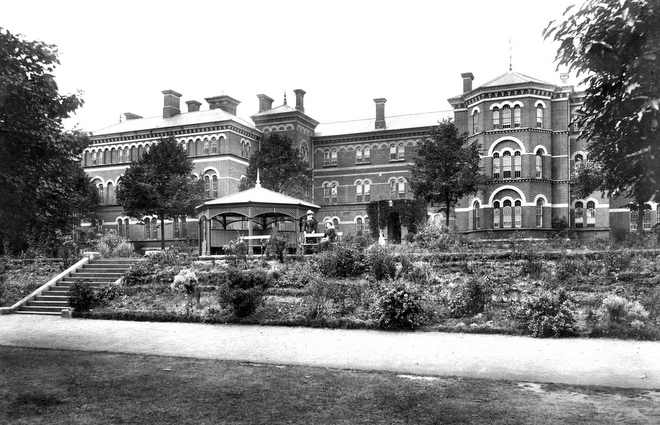 Broadmoor Hospital 1910. [Credit: The Francis Frith Collection, The Victoria Society]