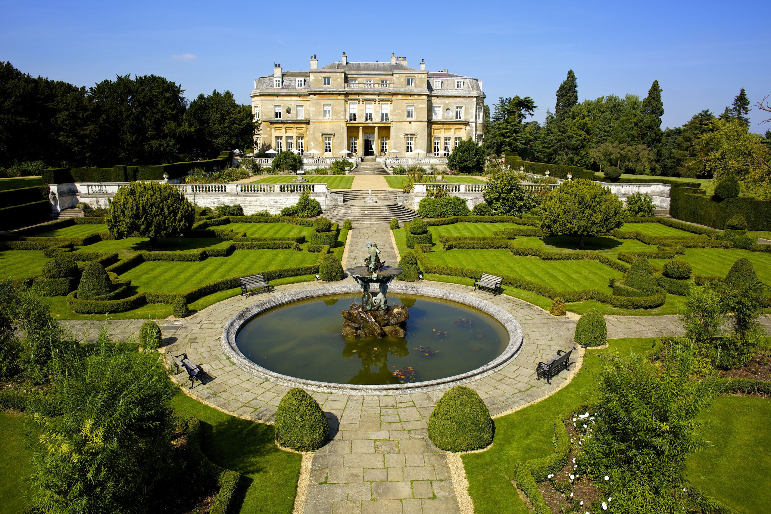 Arora Group acquires Luton Hoo Hotel