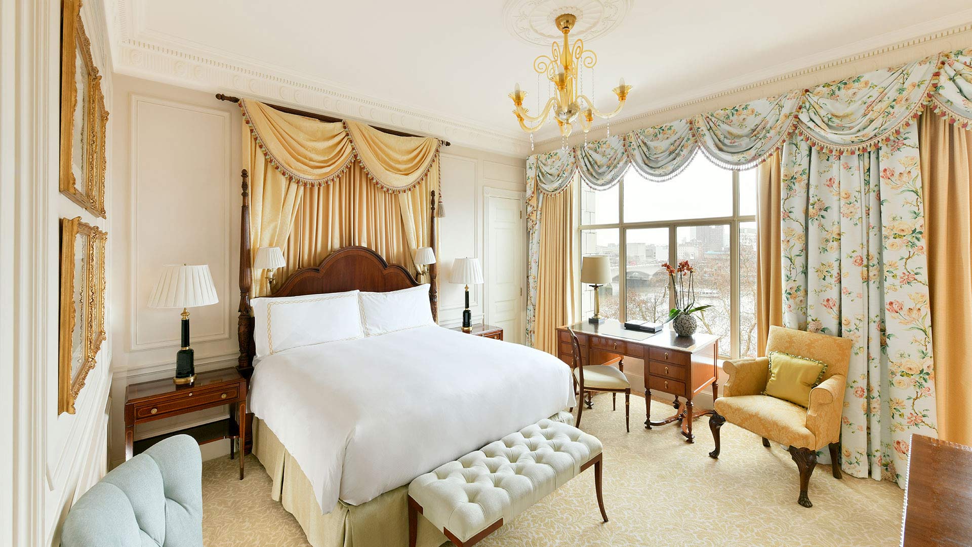Hospitality leaders launch Auction4Ukraine