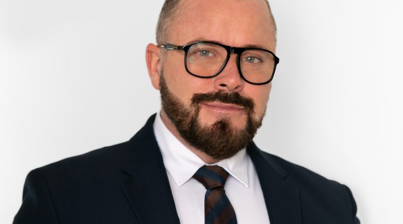 Mark Lewis