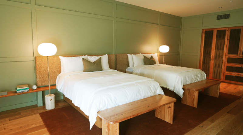 Albert Hotel